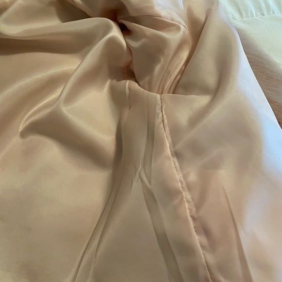 Go Fish Women’s Faux Fur Coat, Size M, Barbie Pink, Luxurious and Soft! - Picture 9 of 11